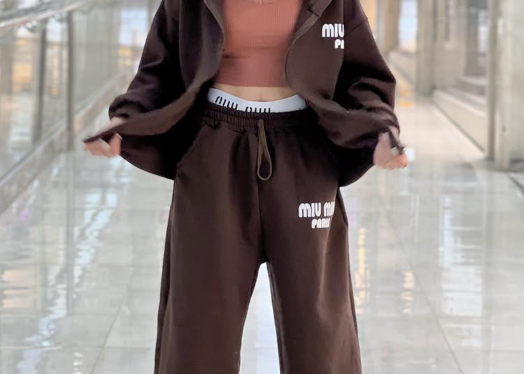 لیوای شعبه 1 (داوودی) در برج ماندگار